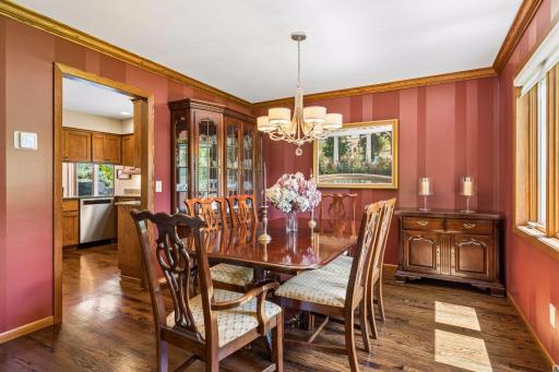 1359 Cherry Hill Road, Saint Paul, MN 55118