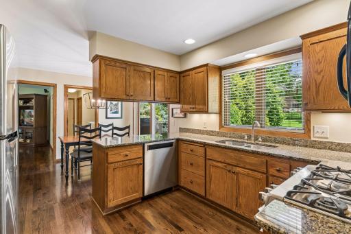 1359 Cherry Hill Road, Saint Paul, MN 55118