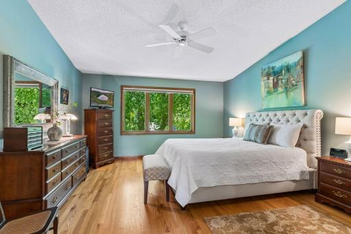 1359 Cherry Hill Road, Saint Paul, MN 55118
