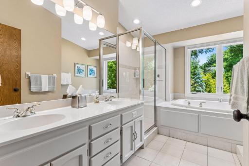 1359 Cherry Hill Road, Saint Paul, MN 55118