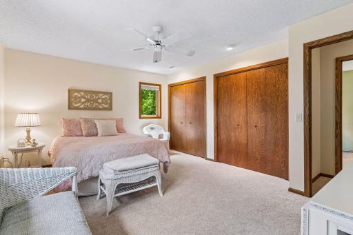 1359 Cherry Hill Road, Saint Paul, MN 55118