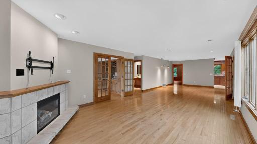 FRENCH DOORS