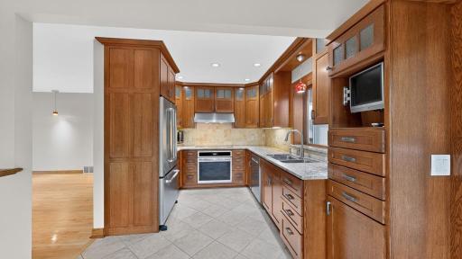CUSTOM CABINETS