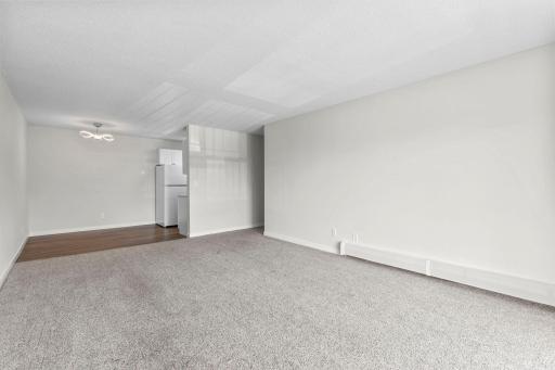 2801 Flag Avenue N, 212, Minneapolis, MN 55427