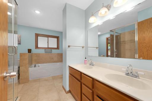 12769 Diamond Path, Saint Paul, MN 55124