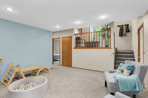 12769 Diamond Path, Saint Paul, MN 55124