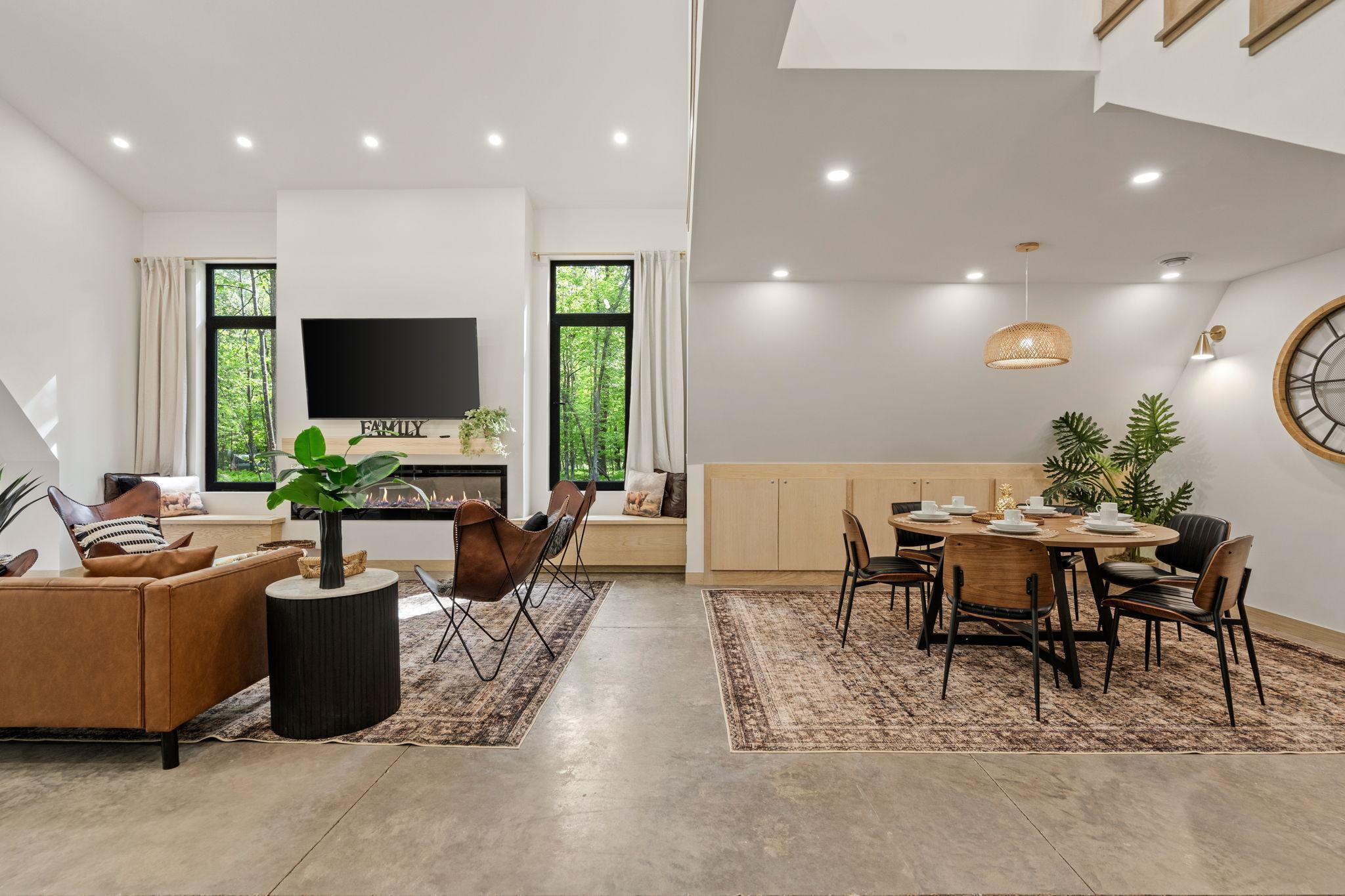 36-web-or-mls-42991 Furey Rd-36.jpg