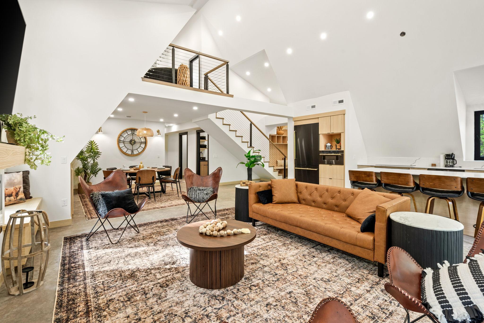 42-web-or-mls-42991 Furey Rd-42.jpg