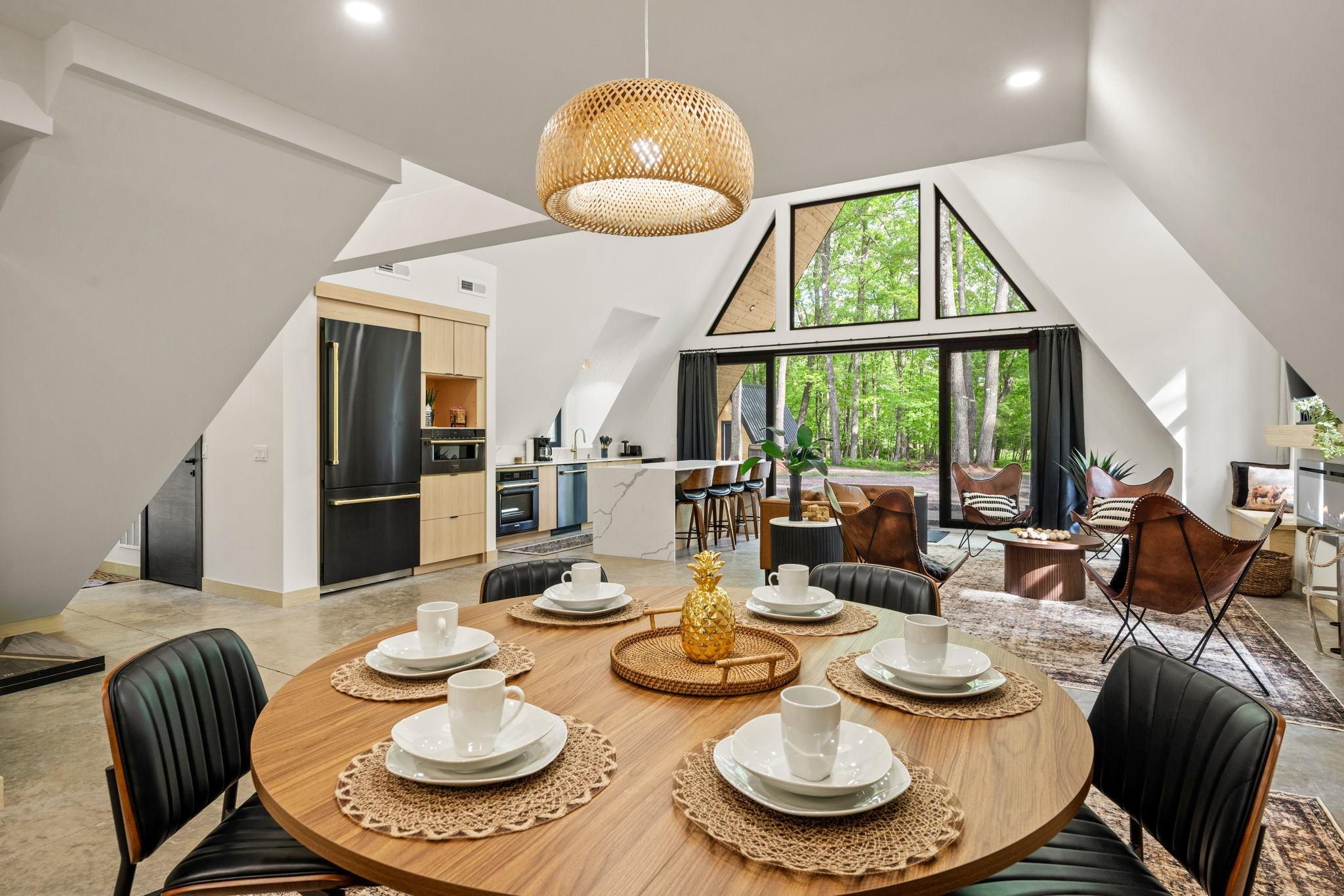 50-web-or-mls-42991 Furey Rd-50.jpg
