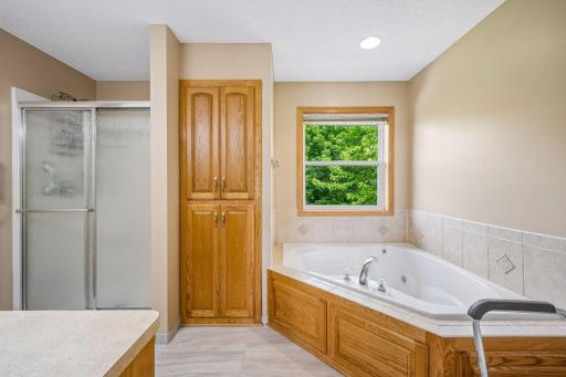 680 Kayla Lane, Hanover, MN 55341