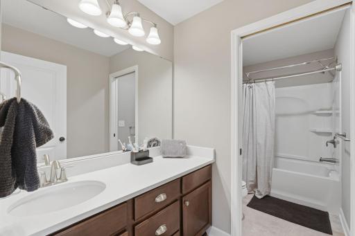 7207 208th Circle N, Forest Lake, MN 55025