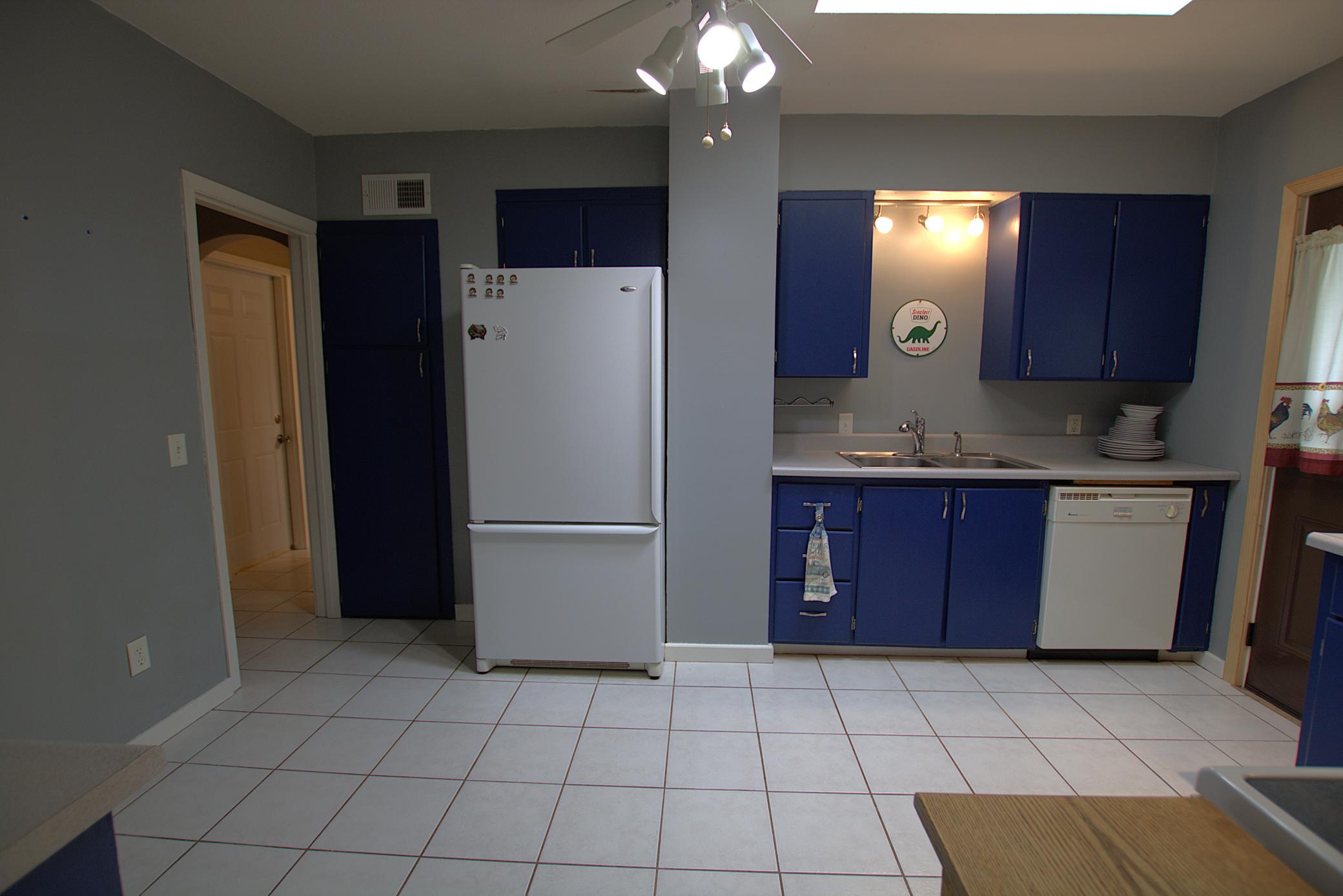 616 7th Street NE, Staples, MN 56479