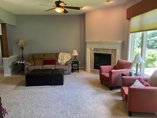 868 Bavaria Hills Terrace, Chaska, MN 55318