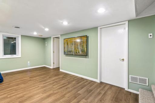 3970 Yorktown Lane N, Minneapolis, MN 55441