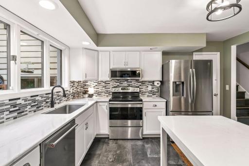 3970 Yorktown Lane N, Minneapolis, MN 55441