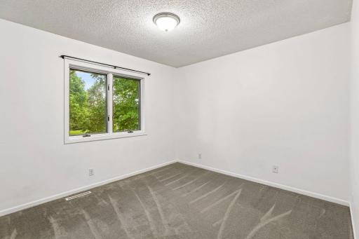 3970 Yorktown Lane N, Minneapolis, MN 55441