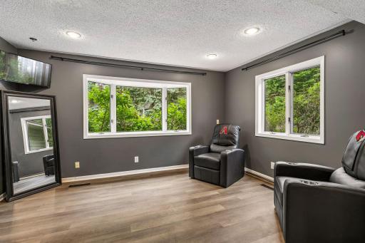 3970 Yorktown Lane N, Minneapolis, MN 55441