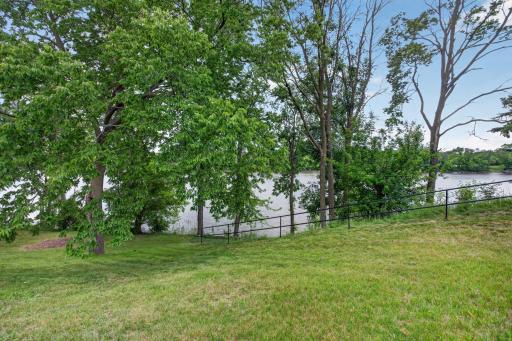 6266 Rivlyn Avenue NW, Anoka, MN 55303