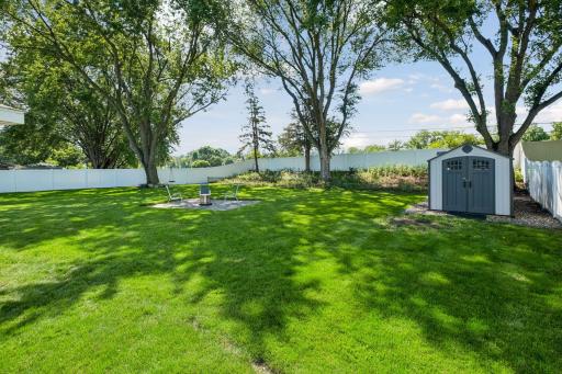 2134 Shale Lane, Saint Paul, MN 55122