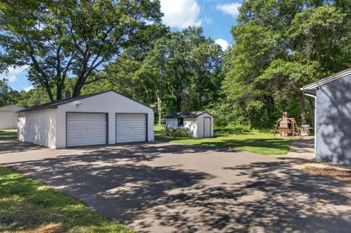 5335 Pine Beach Road, Brainerd, MN 56401
