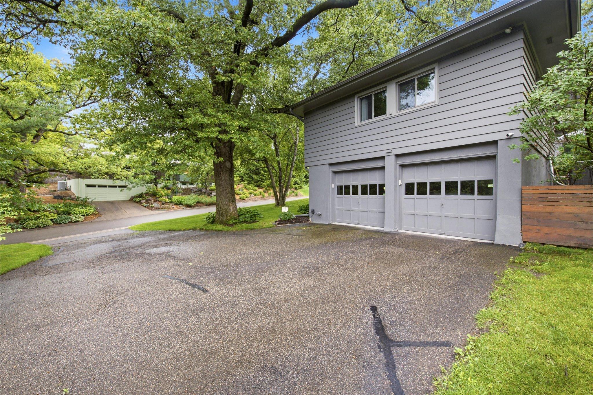23-301 Ardmore Dr [3193035]- 023.jpg