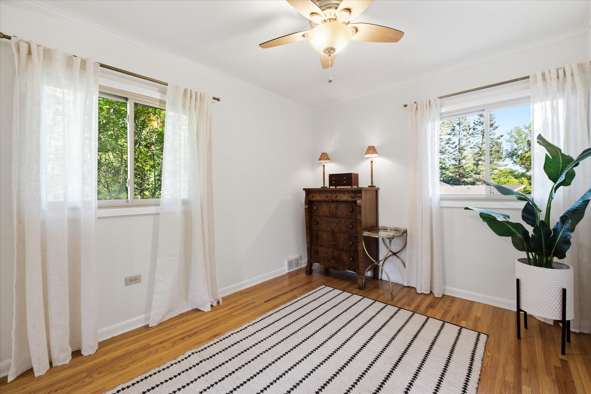 17-301 Ardmore Dr [3218903]- 017.jpg
