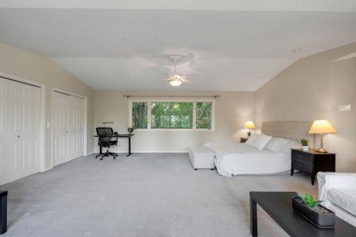 725 square feet primary