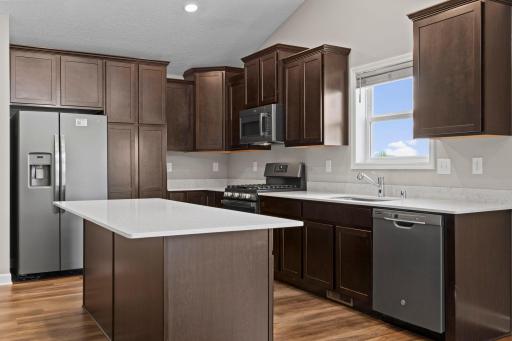 1431 139th Street E, Rosemount, MN 55068