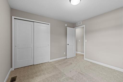 1431 139th Street E, Rosemount, MN 55068