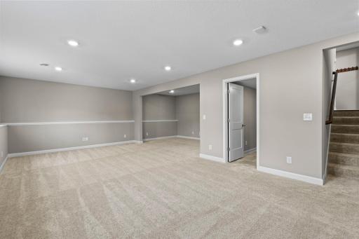 1431 139th Street E, Rosemount, MN 55068
