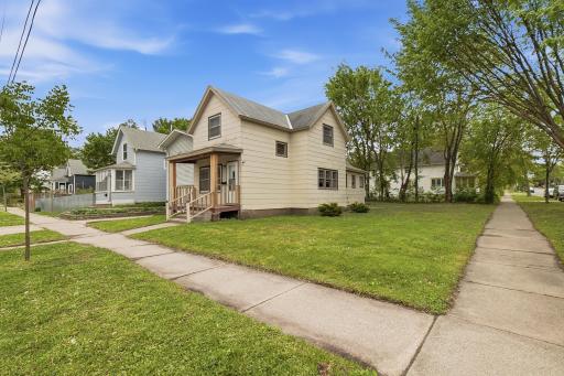 4-print-256_Rose_Ave_W_Saint_Paul_MN_026.jpg