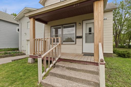 3-print-256_Rose_Ave_W_Saint_Paul_MN_023.jpg