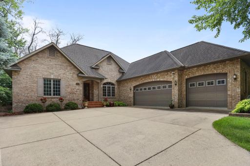 1443 18th Avenue NW, Faribault, MN 55021