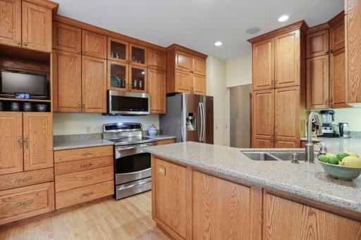 1443 18th Avenue NW, Faribault, MN 55021
