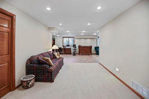 1443 18th Avenue NW, Faribault, MN 55021