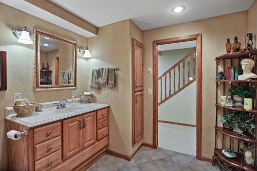 1443 18th Avenue NW, Faribault, MN 55021