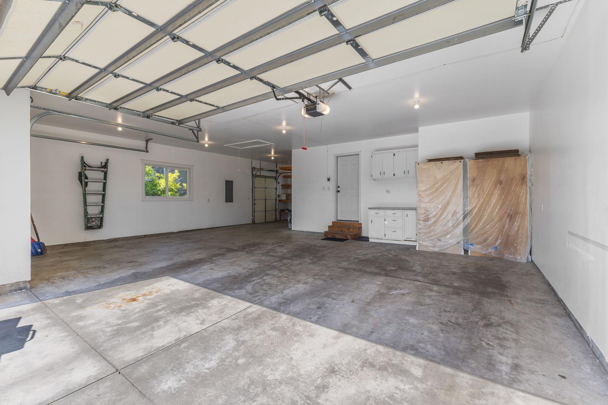 Vivid Spaces_1439 5th St SW, _50.JPG