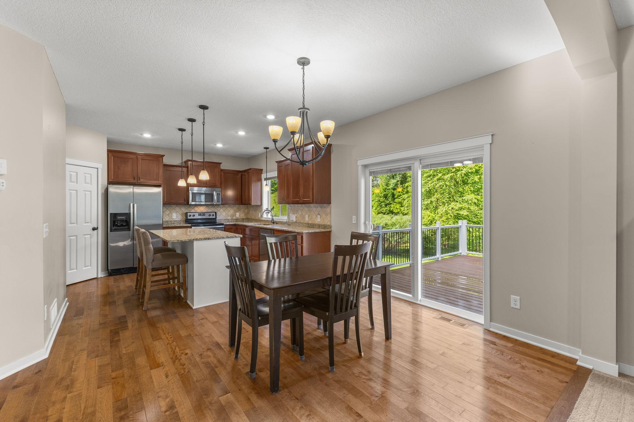 Vivid Spaces_1439 5th St SW, _14.JPG