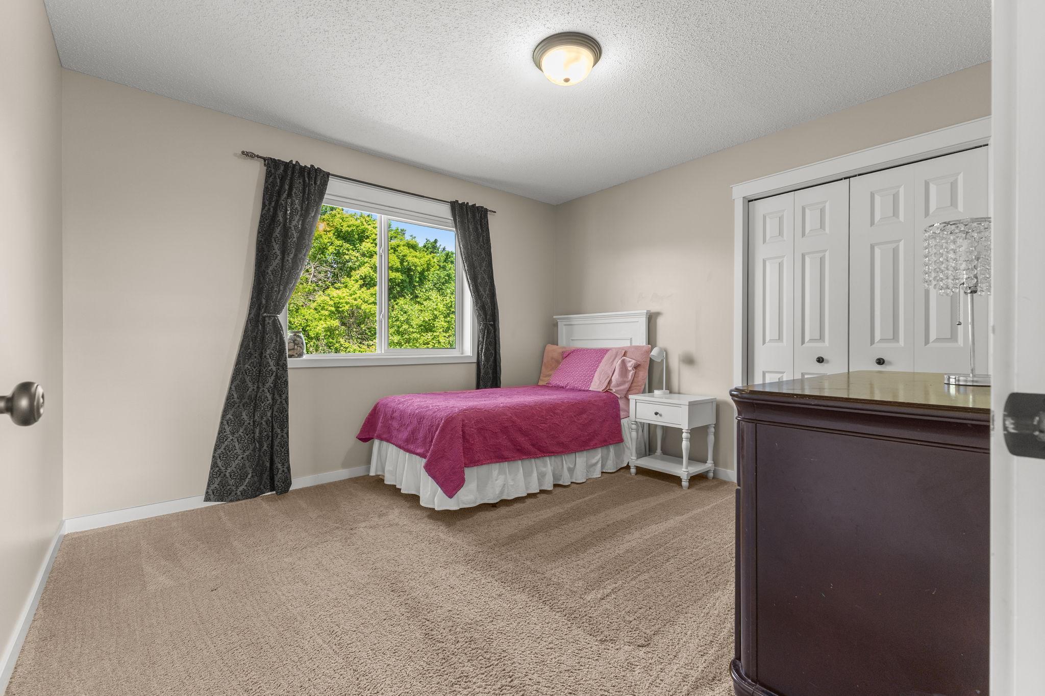 Vivid Spaces_1439 5th St SW, _28.JPG
