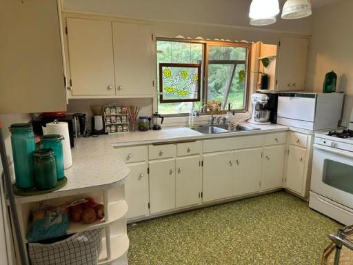 19247 US HWY 169, Grand Rapids, MN 55744