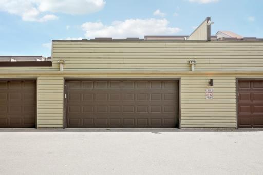 8710Photography-Web-Friendly-10840-Rockford-Road-Minneapolis-MN-55442-43.jpg