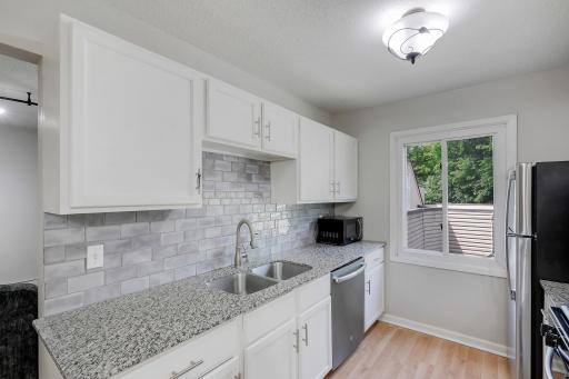 8710Photography-Web-Friendly-10840-Rockford-Road-Minneapolis-MN-55442-11.jpg