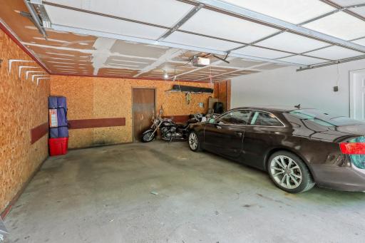 8710Photography-Web-Friendly-10840-Rockford-Road-Minneapolis-MN-55442-44.jpg