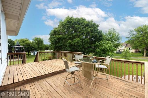 5334 89th Crescent Circle N, Minneapolis, MN 55443