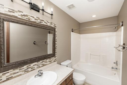 1237 Diversion Drive, West Fargo, ND 58078