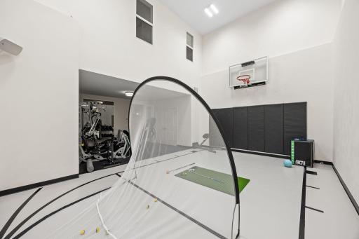 82-web-or-mls-7060 61st St S-156.jpg