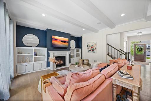 22-web-or-mls-7060 61st St S-217.jpg