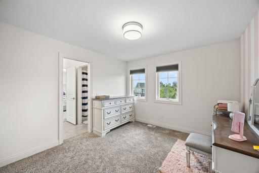 50-web-or-mls-7060 61st St S-357.jpg