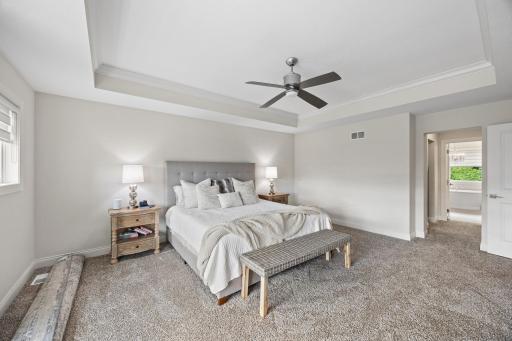 62-web-or-mls-7060 61st St S-417.jpg