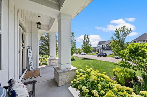 13-web-or-mls-7060 61st St S-27.jpg